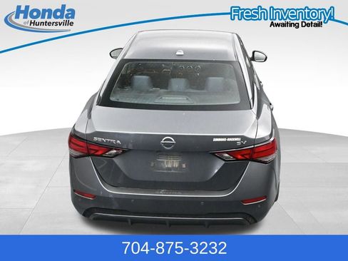 Used 2021 Nissan Sentra SV FWD image 17