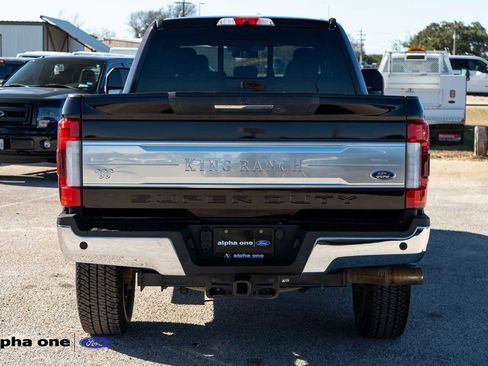 Used 2019 Ford F250 King Ranch w/ Tow Technology Bundle image 7