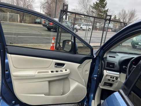 Used 2014 Subaru Crosstrek 2.0i Limited image 10