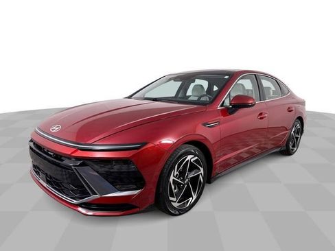 Used 2024 Hyundai Sonata SEL w/ Convenience Package image 2