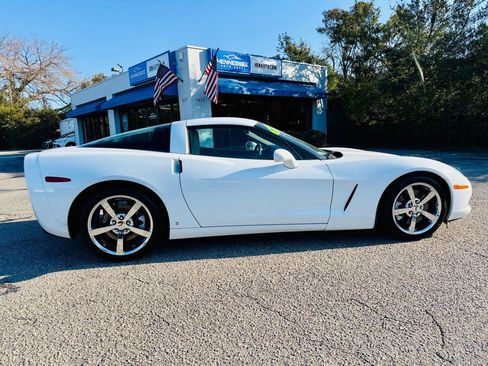 Used 2009 Chevrolet Corvette Coupe w/ Preferred Equipment Group image 13