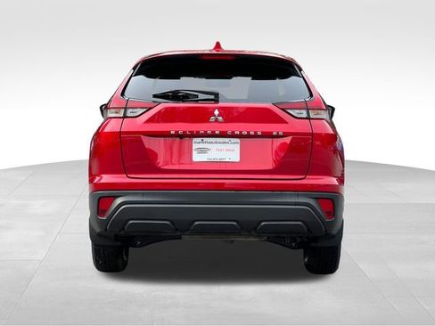Used 2023 Mitsubishi Eclipse Cross ES image 4