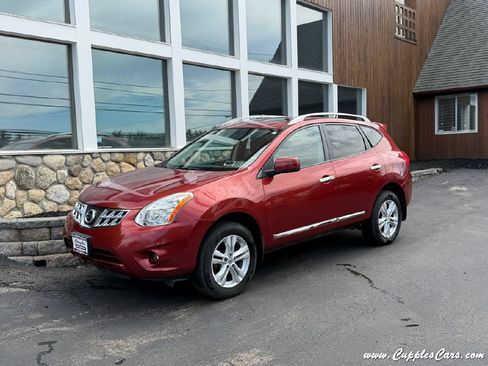 Used 2013 Nissan Rogue SV w/ Premium Pkg AWD/4WD image 1