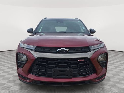 Used 2022 Chevrolet TrailBlazer RS w/ Sun and Liftgate Package FWD image 2