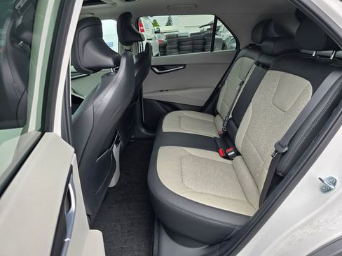 Certified 2024 Kia Niro Wave w/ Wave Preserve Package FWD image 19