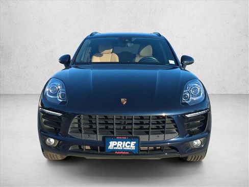 Used 2018 Porsche Macan AWD/4WD image 2