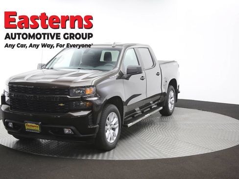 Used 2020 Chevrolet Silverado 1500 Custom w/ Custom Value Package AWD/4WD image 54