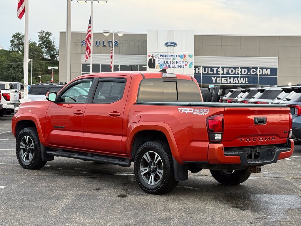 Used 2018 Toyota Tacoma TRD Sport w/ Technology Package AWD/4WD image 32