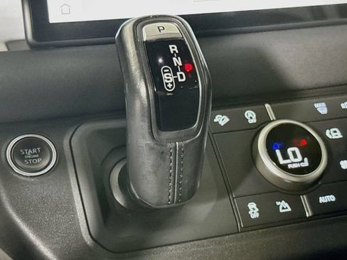 Used 2022 Land Rover Defender 110 AWD/4WD image 18