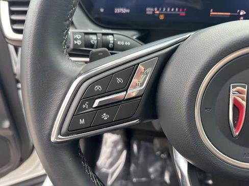 Used 2025 Buick Envision Preferred image 18