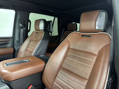 Used 2024 GMC Yukon Denali Ultimate image 24