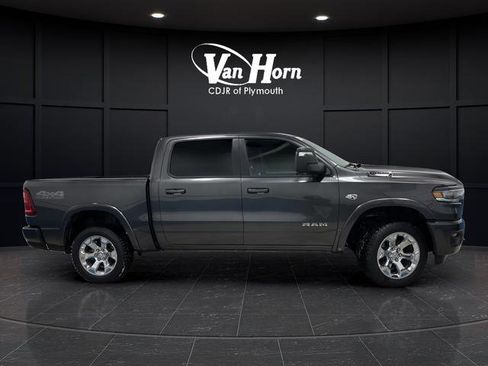 New 2026 RAM 1500 4x4 Crew Cab image 2