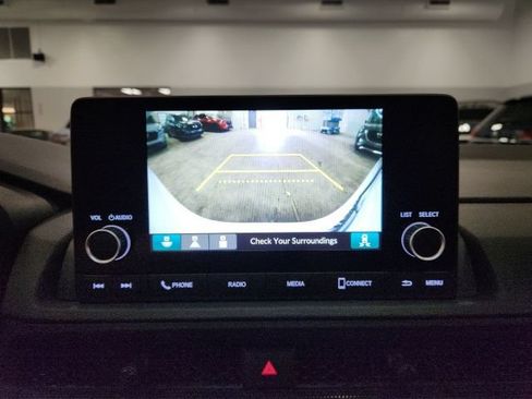 Used 2024 Honda CR-V Sport image 15