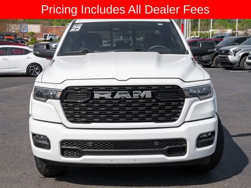 Used 2025 RAM 1500 Big Horn AWD/4WD image 2