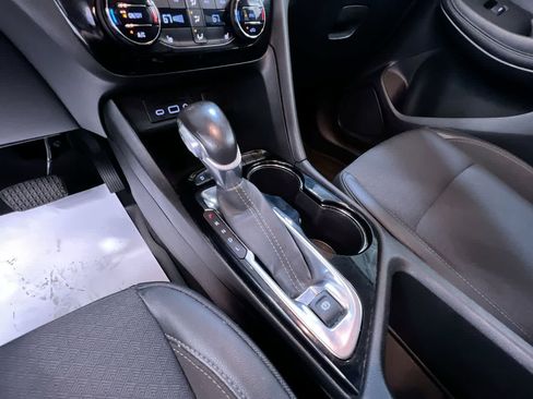 Used 2020 Buick Encore GX Select w/ Advanced Technology Package FWD image 32