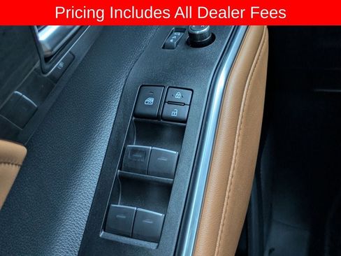 New 2026 Toyota Highlander Platinum AWD/4WD image 27