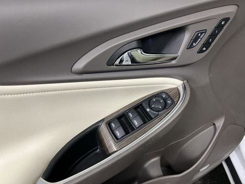 Certified 2024 Chevrolet Malibu LT image 23