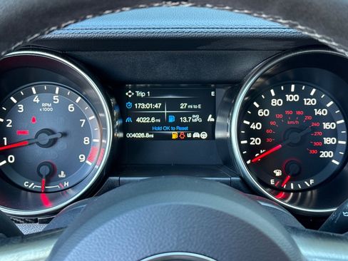 Used 2020 Ford Mustang Shelby GT350 w/ Technology Package image 23