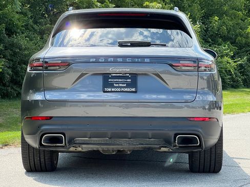 Certified 2020 Porsche Cayenne E-Hybrid AWD/4WD image 8