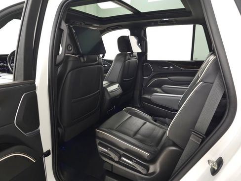Used 2021 Cadillac Escalade Premium Luxury w/ Driver Assist Tech Package AWD/4WD image 44