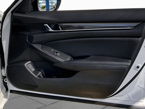 Certified 2022 Honda Accord Sport image 23