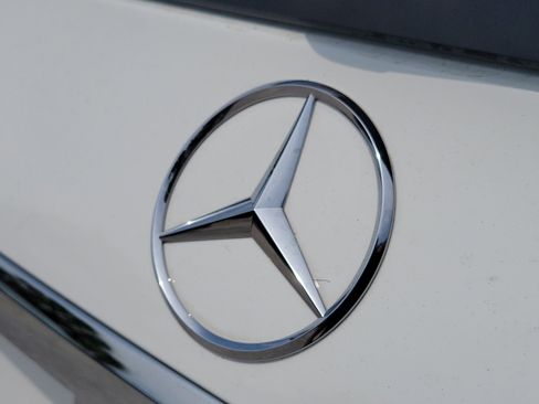 Certified 2026 Mercedes-Benz GLS 450 4MATIC image 4