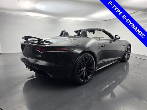 Used 2020 Jaguar F-TYPE Checkered Flag image 4