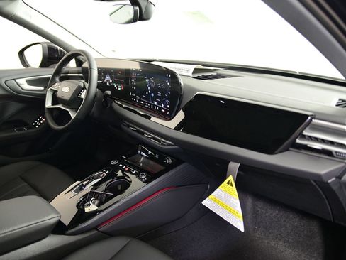 Used 2025 Audi A5 2.0T Premium w/ Convenience Package AWD/4WD image 23