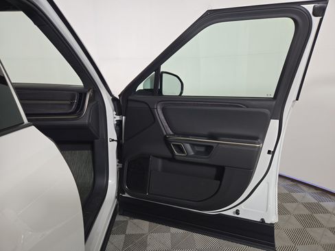 Used 2023 Rivian R1T Adventure AWD/4WD image 18