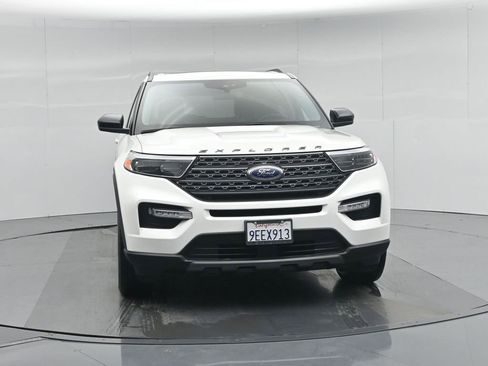 Certified 2023 Ford Explorer XLT w/ Equipment Group 202A image 62
