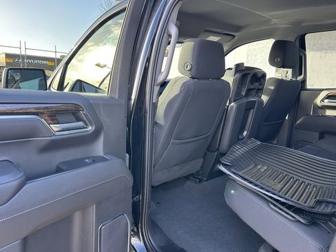 Used 2022 GMC Sierra 1500 Elevation image 11