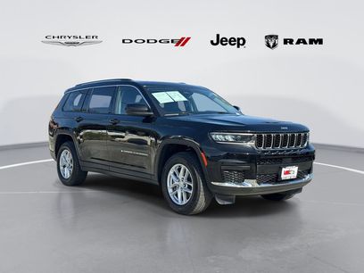 Used 2023 Jeep Grand Cherokee L Laredo