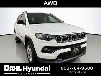 Used 2024 Jeep Compass Latitude AWD/4WD video 1