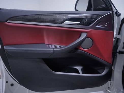 Used 2023 BMW X4 M40i w/ Premium Package image 16