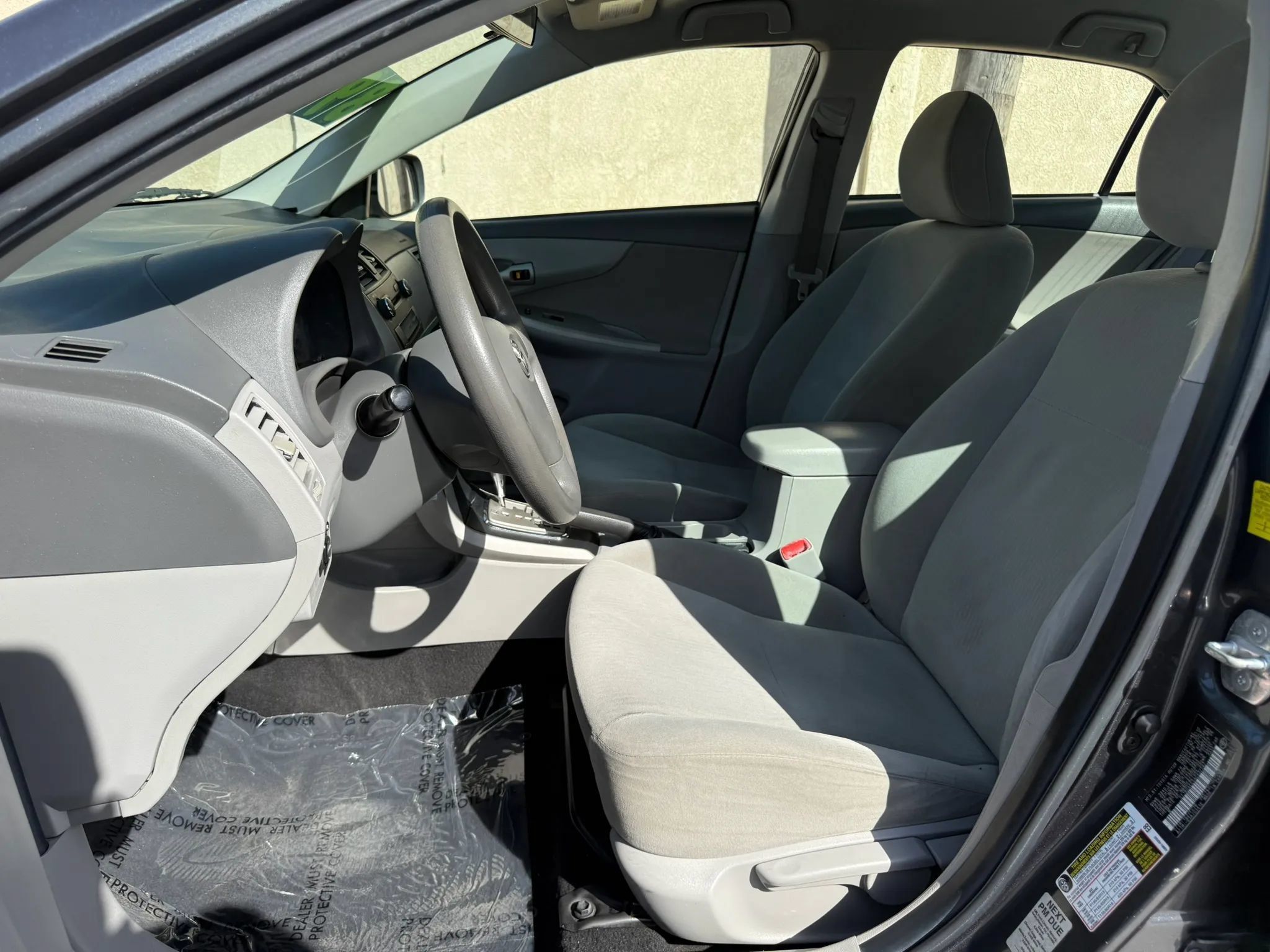 Used 2010 Toyota Corolla LE w/ All Weather Guard Pkg FWD image 21