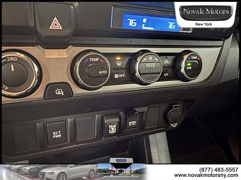 Used 2022 Toyota Tacoma SR5 image 22