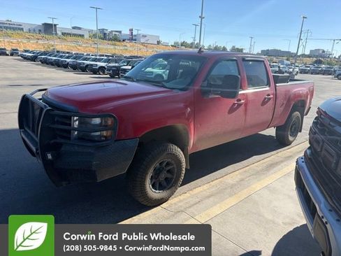 Used 2007 GMC Sierra 2500 SLT w/ Z71 Off-Road Package AWD/4WD image 5