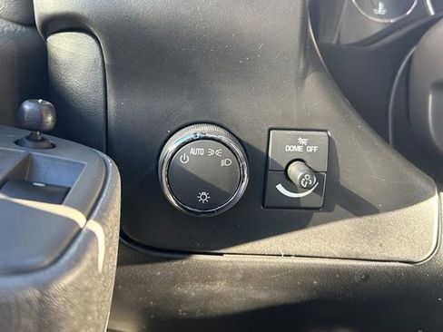 Used 2024 GMC Savana 2500 w/ Driver Convenience Package image 19