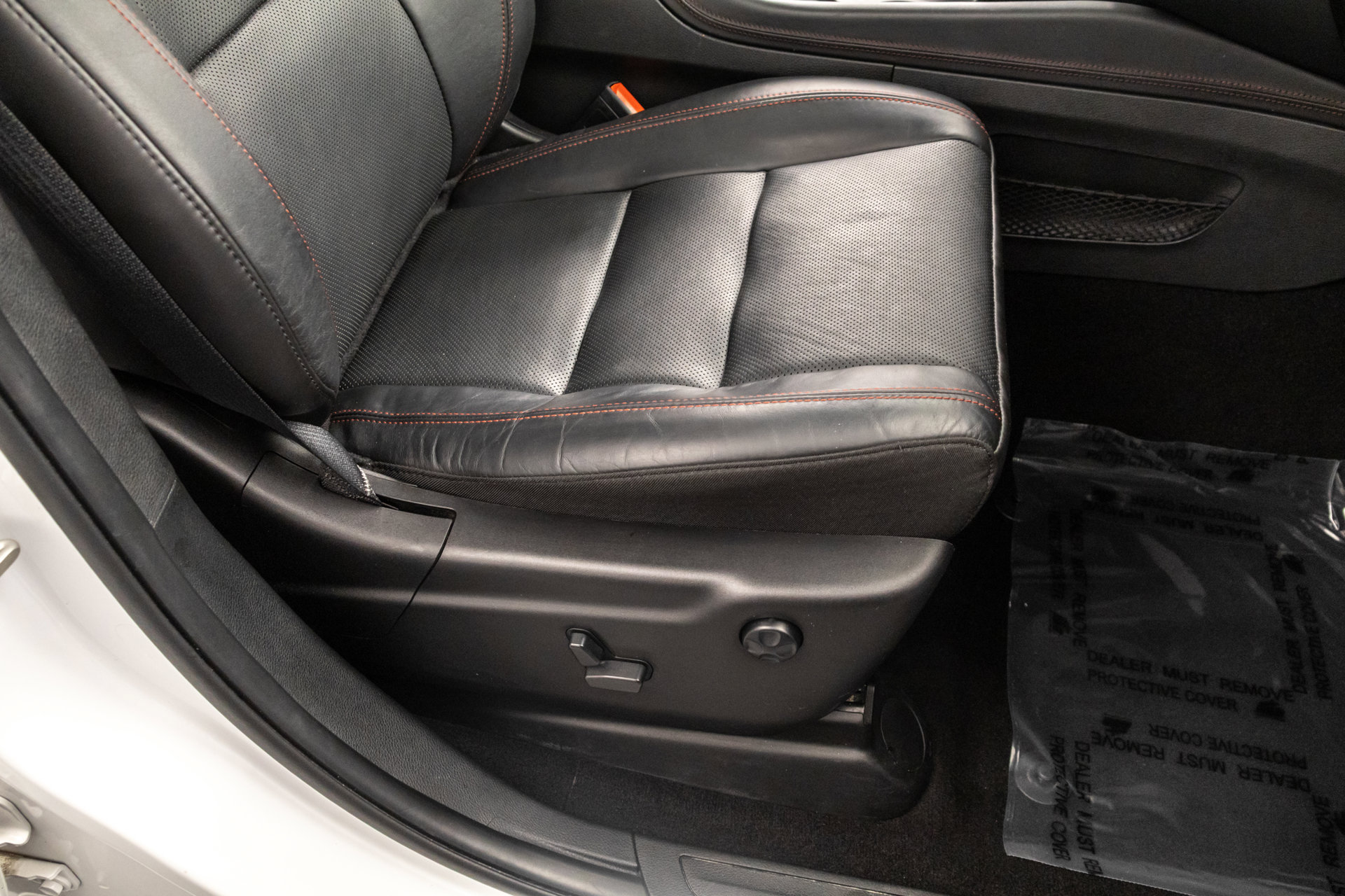 Used 2024 Dodge Durango GT AWD/4WD image 46