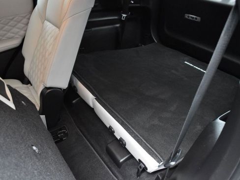 Used 2023 Mitsubishi Outlander SEL 40th Anniversary image 21