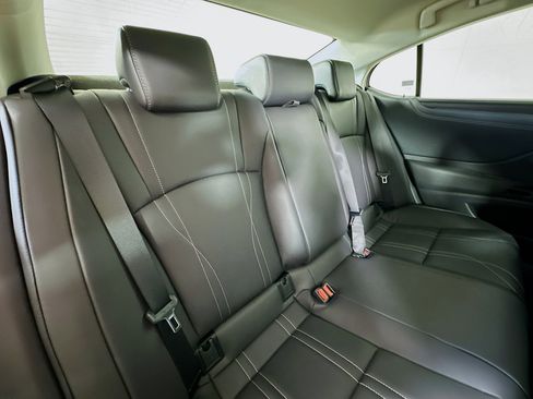 New 2025 Lexus ES 350 w/ Luxury Package image 26