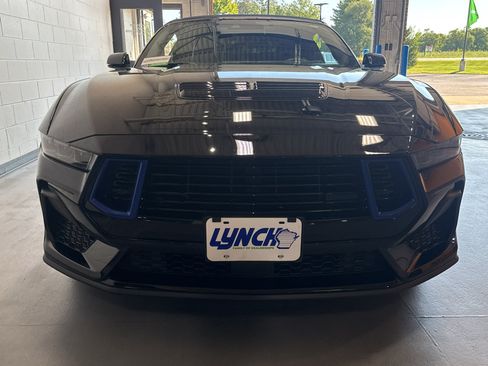 Used 2025 Ford Mustang GT Premium RWD image 8