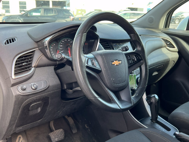 Used 2019 Chevrolet Trax LS w/ Tint and Cruise Package FWD image 2