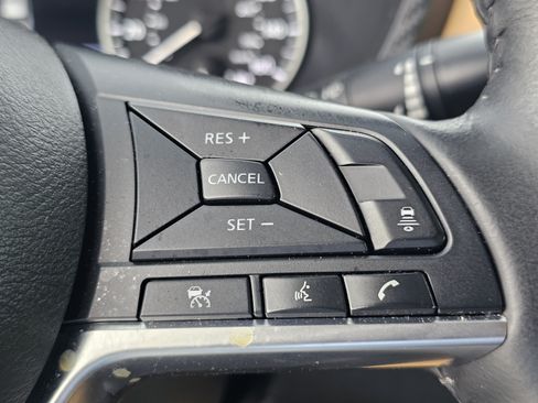 Used 2024 Nissan Sentra SV w/ SV Premium Package FWD image 21
