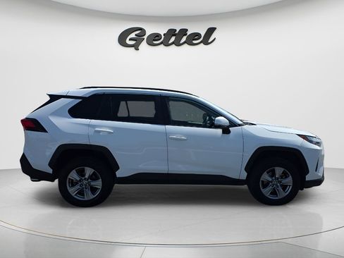 Used 2024 Toyota RAV4 XLE FWD image 3