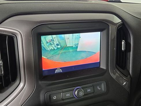 Used 2019 Chevrolet Silverado 1500 Custom w/ Custom Convenience Package image 19