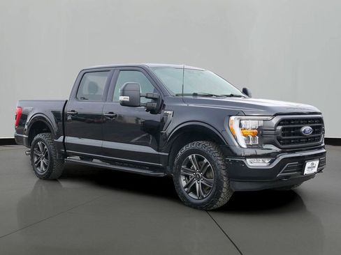 Used 2022 Ford F150 XLT w/ Equipment Group 302A High image 4