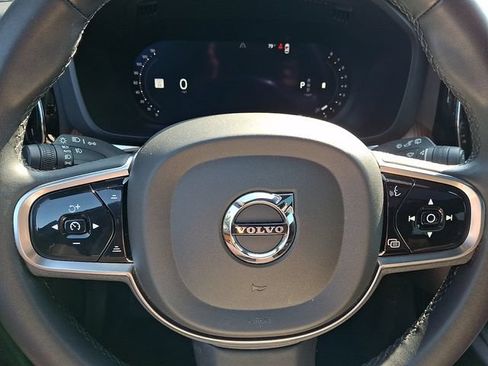 Certified 2023 Volvo XC60 B5 Plus w/ Climate Package AWD/4WD image 21