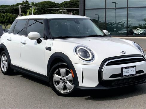 Certified 2024 MINI Cooper 4-Door Hardtop image 34