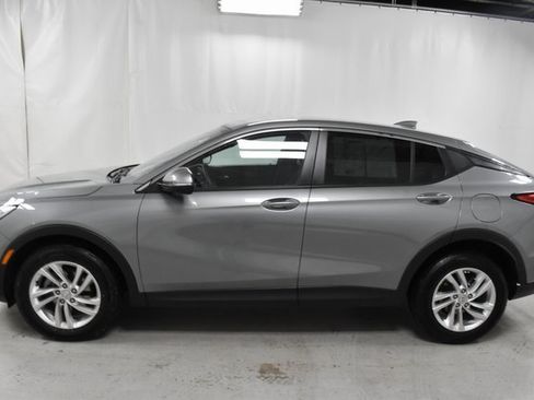 Used 2024 Buick Envista Preferred image 8